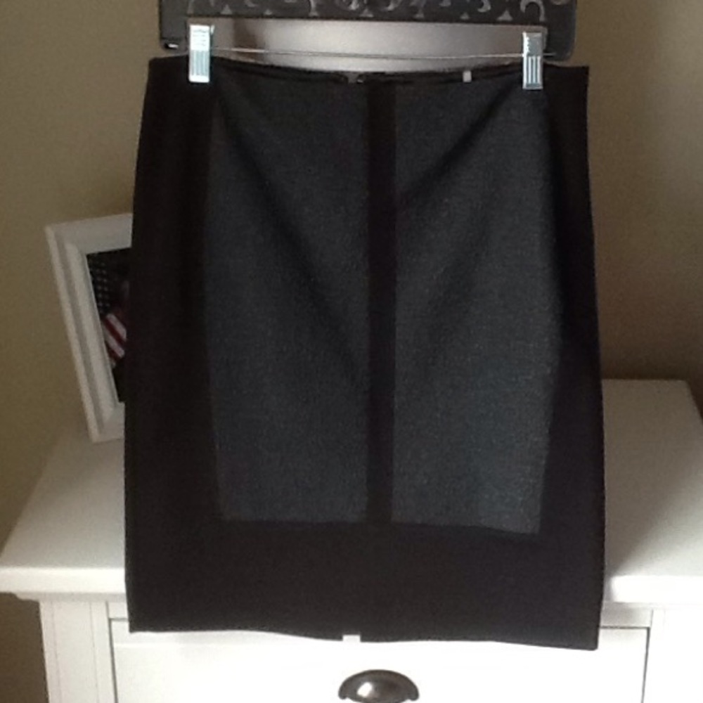 Black/Gray skirt